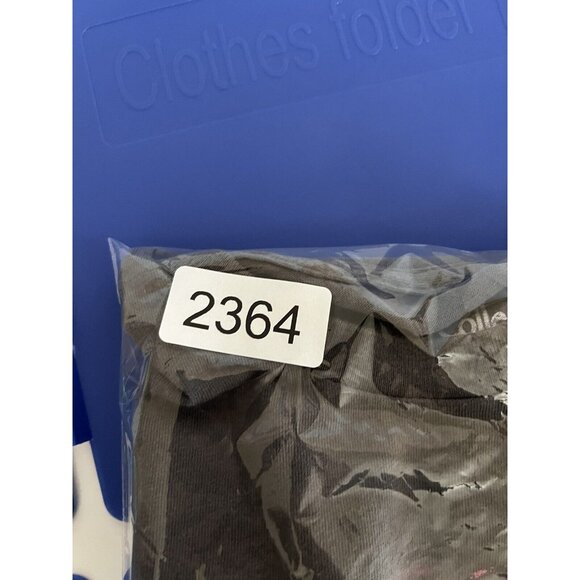 Junji Ito Collection Crunchyroll T-Shirt Size L Short Sleeve Tomie Graphic Black - Picture 10 of 10